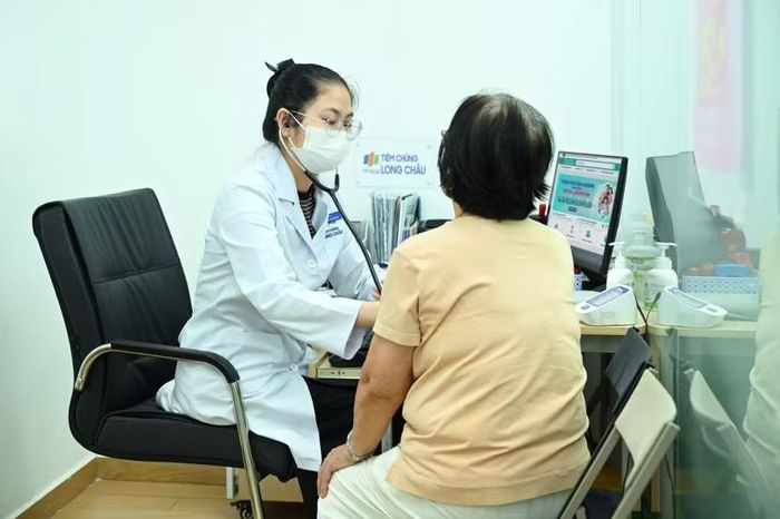 Theo các bác sĩ, vaccine cúm cần được tiêm hằng năm