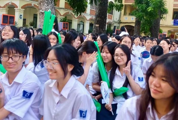"Tiết học Gen Z" đang có cách tiếp cận gần gũi, thực tế và dễ hiểu với học sinh và cả phụ huynh, giáo viên.