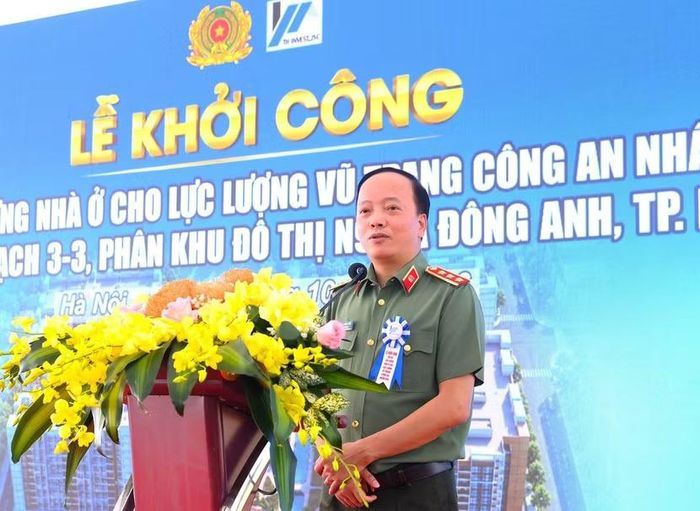  Thứ trưởng Đặng Hồng Đức phát biểu tại Lễ khởi công. 