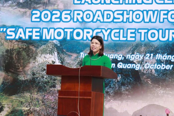 Bà Nguyễn Thị Hoài, Phó Giám đốc Sở Văn hóa, Thể thao và Du lịch tỉnh Tuyên Quang phát biểu tại chương trình. 