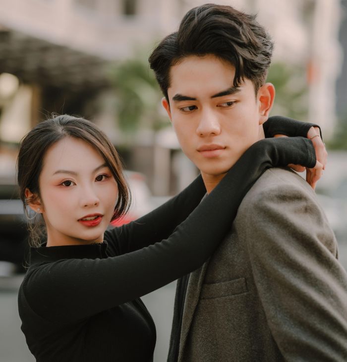 Nhiều người chọn cách dần giảm giao tiếp, sự quan tâm và tình cảm với đối phương để tạo ra một cuộc "chia tay không lời". Ảnh: Toàn Văn/Pexels.