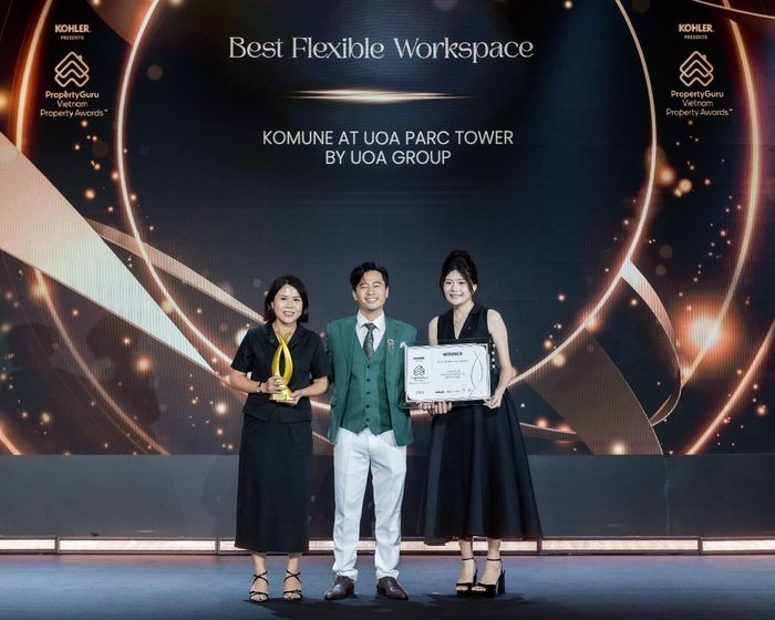  Komune tại UOA Parc Tower giành giải “Không gian làm việc linh hoạt xuất sắc”. 