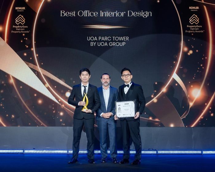  UOA Parc Tower được tôn vinh trong hạng mục “Thiết kế nội thất văn phòng xuất sắc”. 