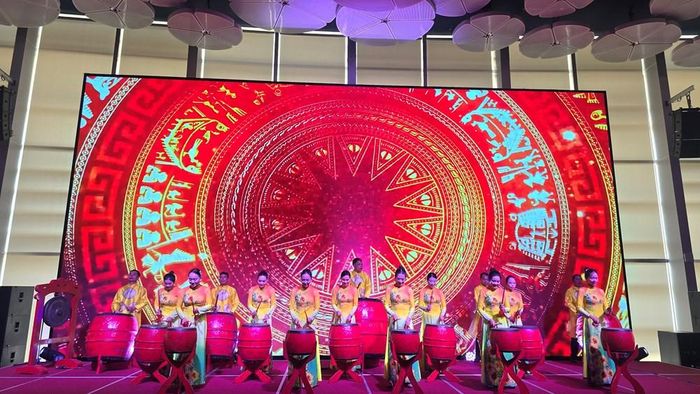 Tiết mục nghệ thuật tại chương trình