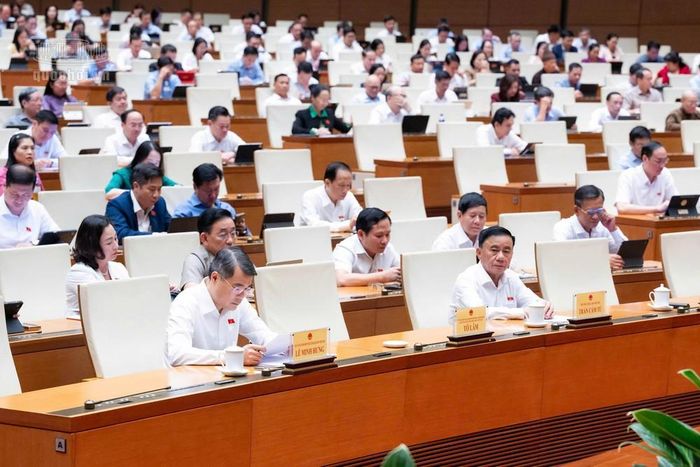 Các đại biểu tham dự phiên họp Quốc hội tại hội trường chiều 20/10. Ảnh: Quốc hội