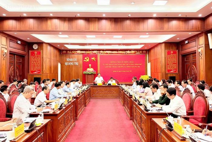 Phó Thủ tướng Lê Tiến Châu đề nghị tỉnh Quảng Trị tập trung một số nhiệm vụ cụ thể - Ảnh: chinhphu.vn/Thu Sa