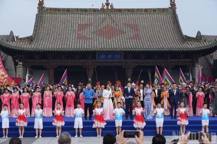 Lễ khai mạc Hội Văn hóa Du lịch Quan Công lần thứ 37 tại thành phố Vận Thành, tỉnh Sơn Tây, Trung Quốc ngày 23/9.