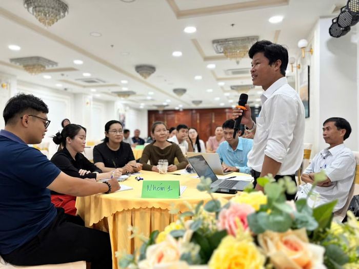 Các đại biểu dự khóa tập huấn. (Ảnh: Nguồn Cục Quản lý đê điều và Phòng, chống thiên tai)