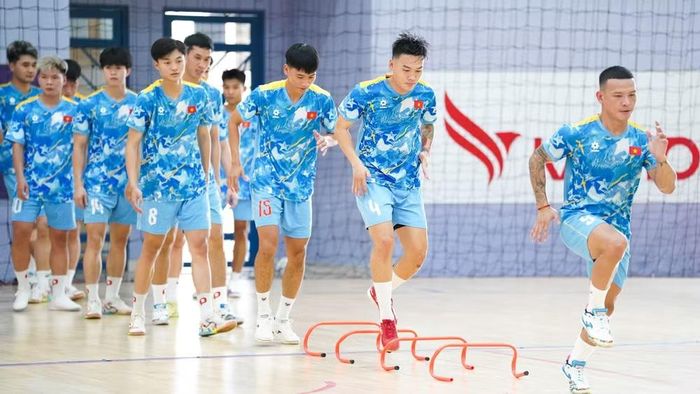 Nhiều gương mặt trẻ được trao cơ hội nhằm hướng tới xây dựng lực lượng kế cận cho đội tuyển quốc gia. (Ảnh: VFF)