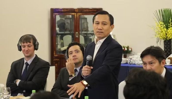 Đại biểu phát biểu tại hội thảo (Ảnh: HCMC C4IR)