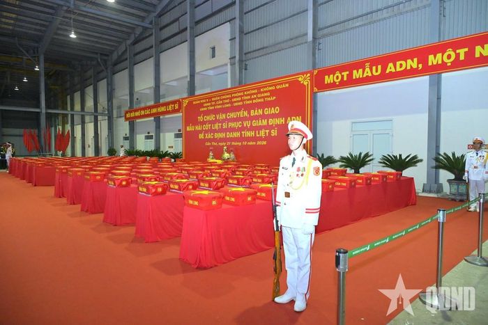 Quang cảnh buổi lễ.