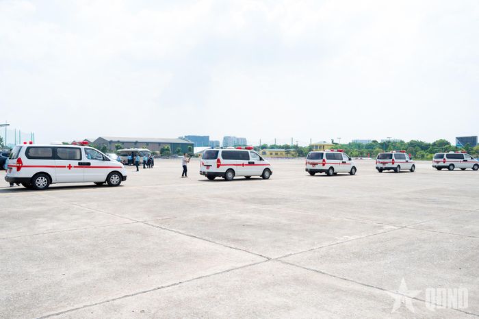 Các hộp đựng mẫu sinh phẩm HCLS được vận chuyển và bàn giao cho các đơn vị của Cục Quân y (Tổng cục Hậu cần - Kỹ thuật) phục vụ công tác xác định danh tính liệt sĩ.