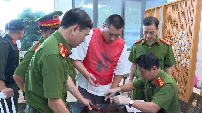 Các đối tượng trong vụ án bị bắt giữ. 