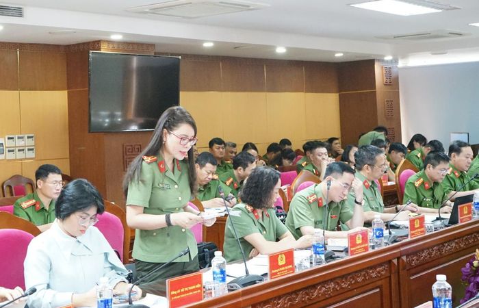Đại diện Đoàn kiểm tra, giám sát số 03 báo cáo tại Hội nghị.