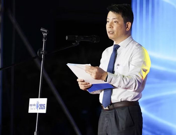 PGS.TS Trần Quang Tiến phát biểu khai mạc cuộc thi.