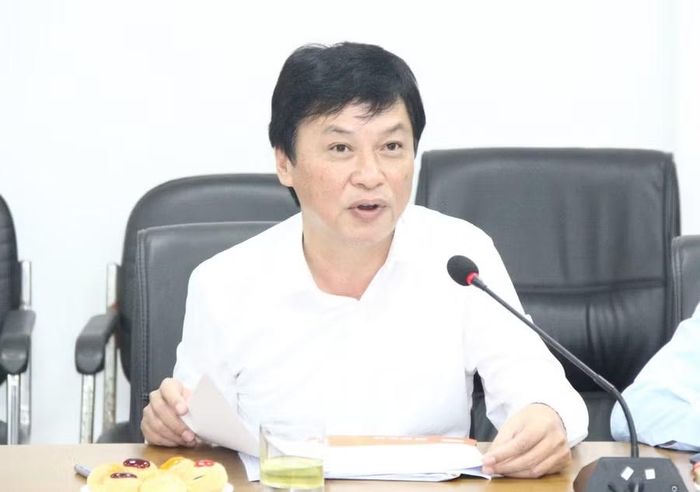 Ông Lê Thanh Kim: Nhiều tác phẩm được trình bày theo hướng hiện đại.