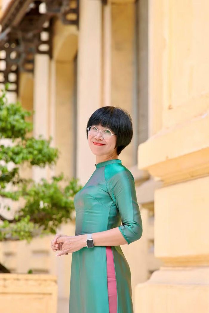 Cô Nguyễn Thị Vân Hồng, Hiệu trưởng Trường Tiểu học & THCS Chương Dương, Hà Nội. Ảnh: Đình Tuệ.