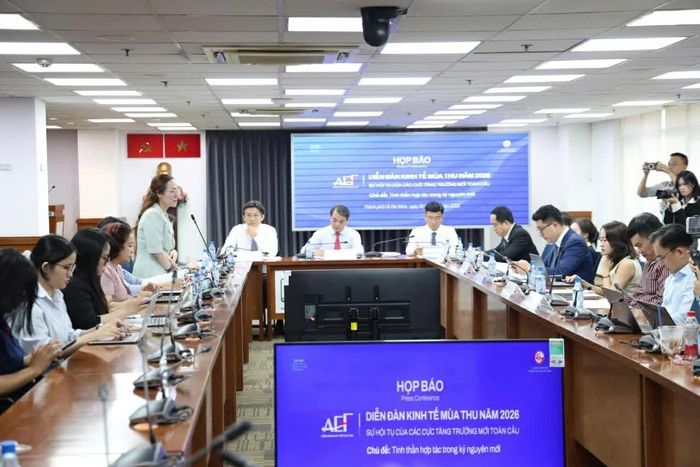 Toàn cảnh buổi họp báo. (Ảnh: Thành Nam)
