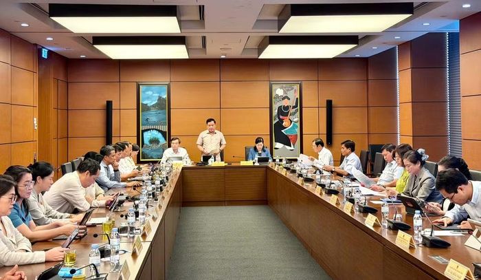 Toàn cảnh phiên thảo luận (ảnh QH).