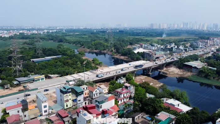 Các hạng mục dầm ngang, mặt cầu tại nhịp 7P, 8P cùng thân trụ M1P đã hoàn thành đợt thi công đầu tiên, tạo cơ sở để tiếp tục triển khai các phần việc tiếp theo.