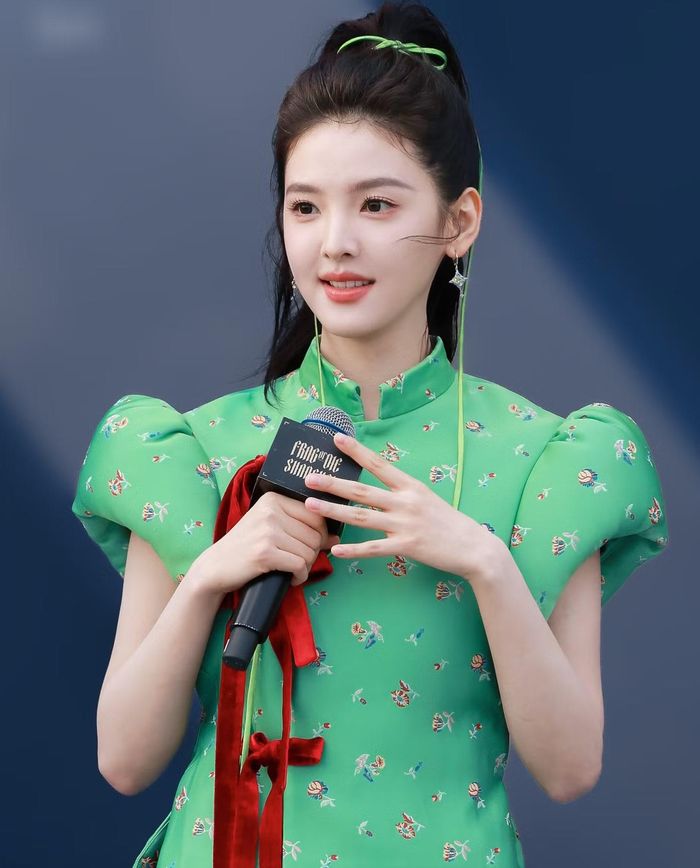 Trong sự nghiệp, Chương Nhược Nam ghi dấu ấn với những vai diễn đẫm nước mắt trong Bi thương ngược dòng thành sông, Hôn lễ của em, Phàm nhân ca, Hồ yêu tiểu hồng nương: Trúc Nghiệp Thiên (Hoài thủy trúc đình), Vũ lâm linh, Đông qua xuân đến... Nữ diễn viên từng được các đạo diễn khen ngợi nhờ khả năng khóc rất tốt chỉ sau 3 giây bắt đầu quay. Năm 2025, cô gây ấn tượng khi đảm nhận vai diễn nữ thần học đường Ôn Dĩ Phàm trong Khó dỗ dành.