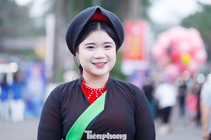 Hoàng Diễm Quỳnh say mê quan họ từ nhỏ.