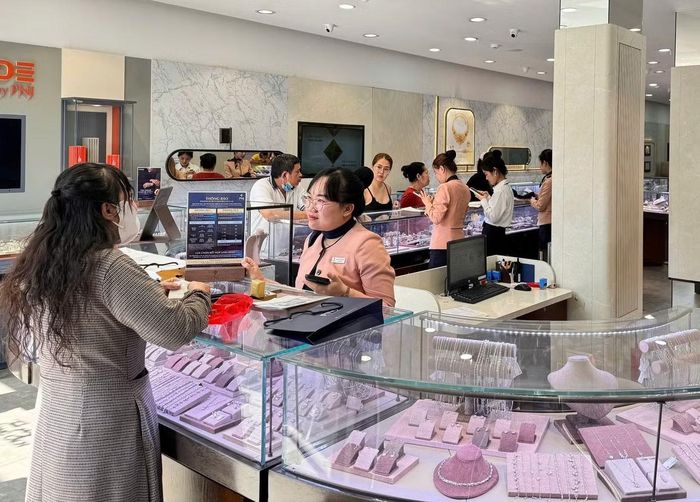PNJ dự kiến đóng cửa 25 - 30 cửa hàng kém hiệu quả.