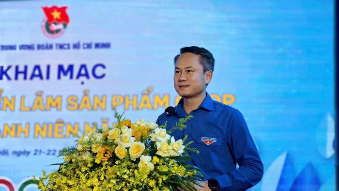Anh Nguyễn Kim Quy - Bí thư Trung ương Đoàn, Chủ tịch Trung ương Hội LHTN Việt Nam phát biểu tại chương trình.