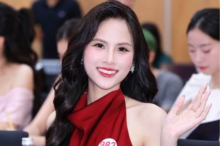 Hướng tới Chung kết, Hạ Nghi mong thể hiện hình ảnh cô gái trẻ ham học hỏi, chân thành và có trách nhiệm.