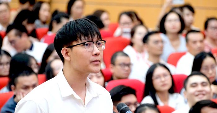 Nguyễn Đức Anh Quân, thủ khoa ngành Y khoa - kỳ thi bác sĩ nội trú của Trường Đại học Y Hà Nội năm 2026. Ảnh: Thúy Nga