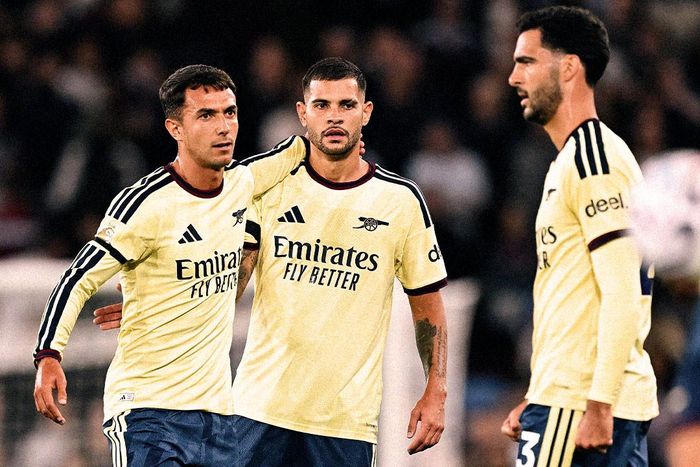 Arsenal chọn lối đá thực dụng và chưa thủng lưới ở Champions League. Ảnh: Arsenal