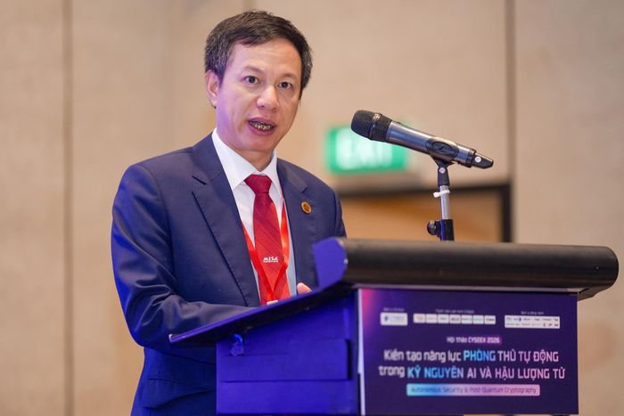 Phó Chủ tịch MISA, Chủ tịch Liên minh CYSEEX Nguyễn Xuân Hoàng cho rằng: Câu hỏi hiện nay không còn là AI mạnh đến đâu, mà là chúng ta sẽ tổ chức phòng thủ, giới hạn quyền và phối hợp hành động nhanh đến mức nào.