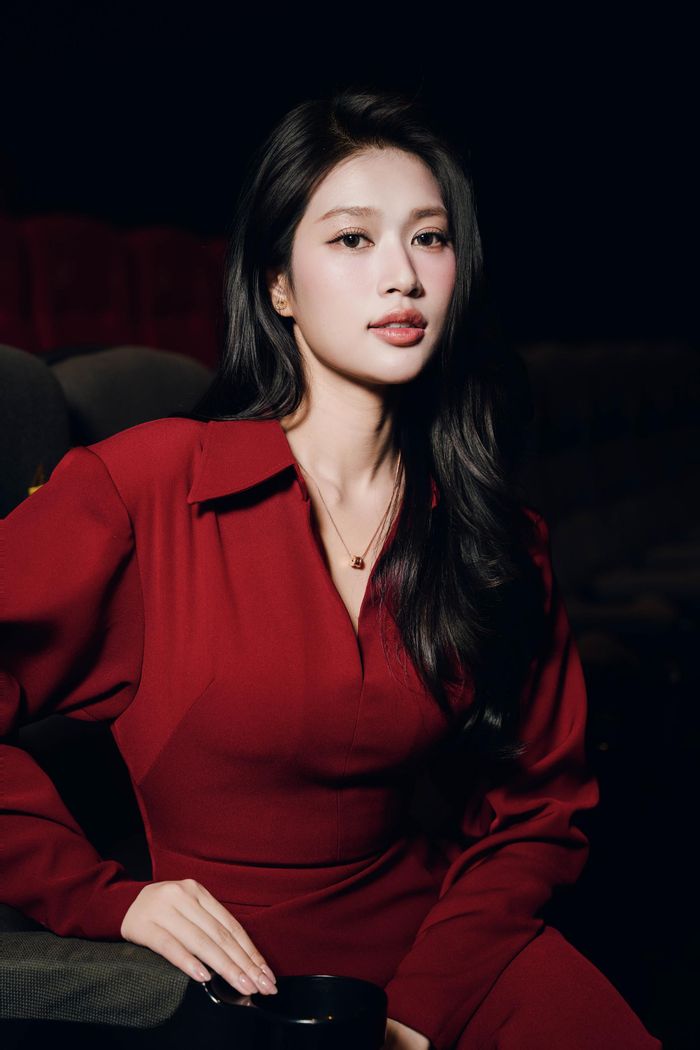 Hoa hậu Đoàn Thiên Ân. 