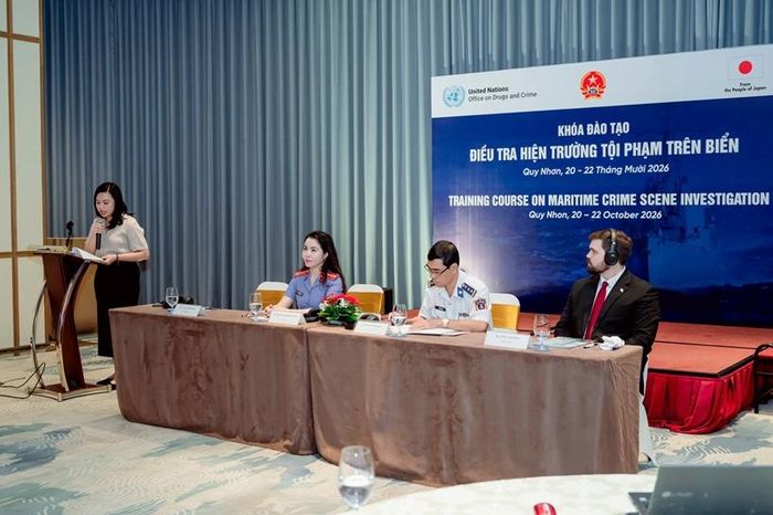  Bà Hoàng Tâm Anh, đại diện Chương trình GMCP khu vực Đông Nam Á của UNODC phát biểu.