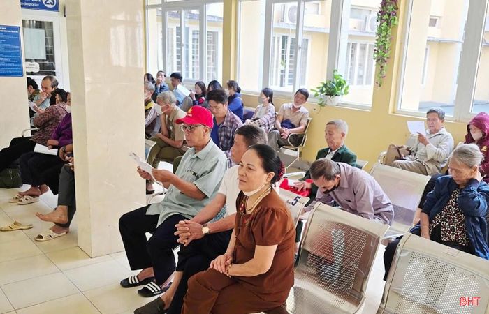 Bệnh não mô cầu có thể xuất hiện ở mọi lứa tuổi.
