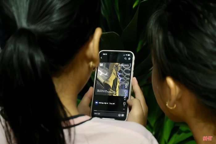 Nhiều bài rap lan truyền trên mạng xã hội có câu từ chưa phù hợp với lứa tuổi trẻ em.