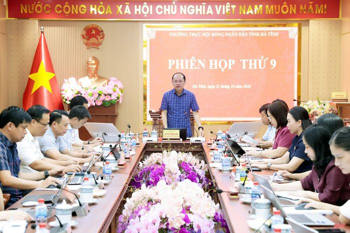 Toàn cảnh Phiên họp thứ 9 của Thường trực HĐND tỉnh.