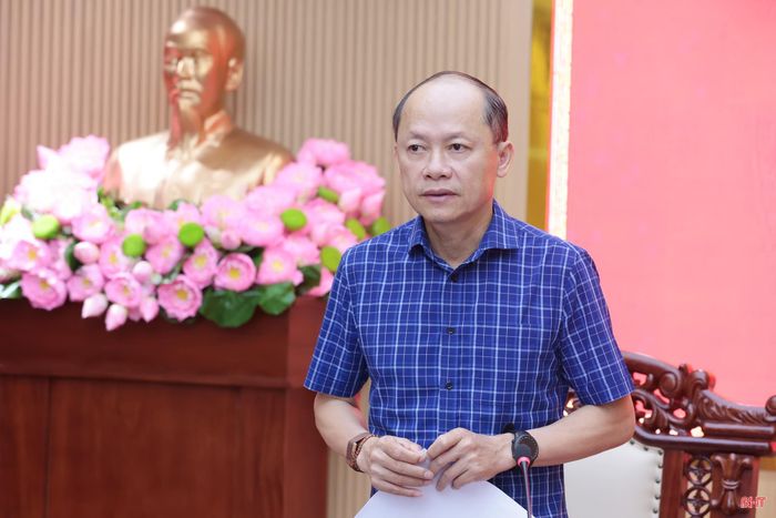 Đồng chí Nguyễn Hồng Lĩnh – Phó Bí thư Thường trực Tỉnh ủy, Chủ tịch HĐND tỉnh phát biểu chỉ đạo.