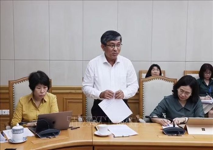 Thứ trưởng Bộ Khoa học và Công nghệ Trần Trung Tính báo cáo. Ảnh: Lâm Khánh/TTXVN