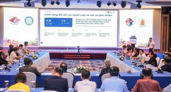 Tọa đàm "65 năm thảm họa da cam Việt Nam" tại Hà Nội. Ảnh: Hoàng Hiếu/TTXVN
