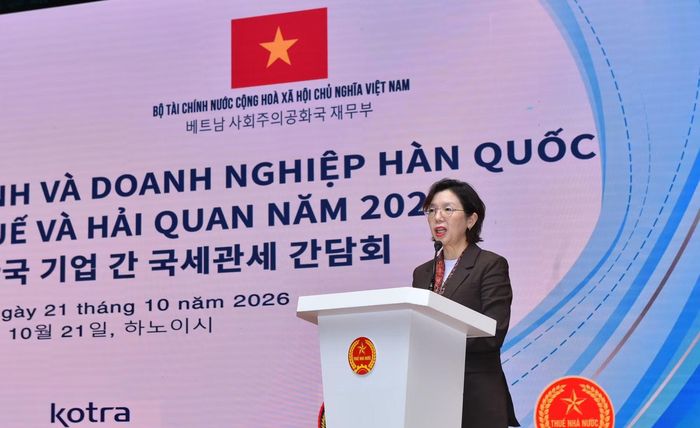 Bà Lee Mi Yon, Đại sứ Đặc mệnh toàn quyền Đại hàn Dân quốc tại Việt Nam.