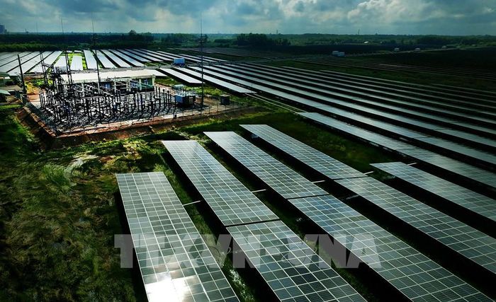 Cơ hội phát triển năng lượng xanh đang mở ra hướng đi mới cho Cần Thơ khi lợi thế được khai thác bằng tư duy dài hạn, chính sách phù hợp và năng lực tổ chức thực hiện hiệu quả. Ảnh: Duy Khương – TTXVN