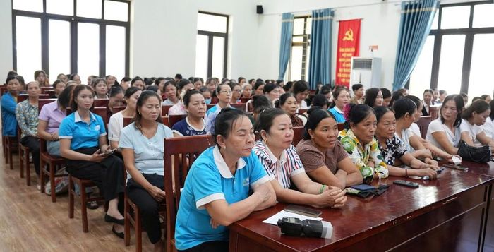 18 ý kiến tại diễn đàn tập trung vào hai nhóm vấn đề chính: Cơ chế, chính sách hỗ trợ phụ nữ phát triển kinh tế, đẩy mạnh sản xuất nông nghiệp, phát triển làng nghề; và phát huy vai trò của phụ nữ, tổ chức Hội trong xây dựng nông thôn mới, bảo vệ môi trường