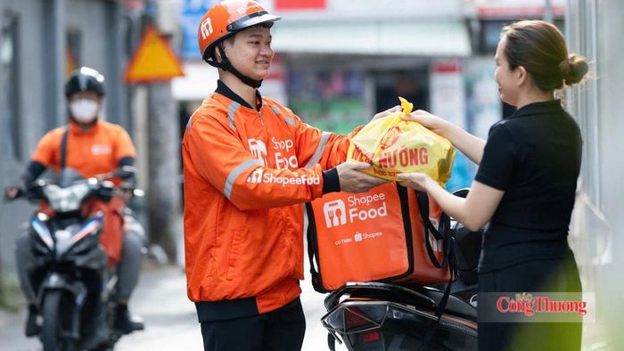 Trong tháng 5/2026, Ủy ban Cạnh tranh Quốc gia vừa yêu cầu Shopee rà soát cơ sở áp dụng và các tác động có thể phát sinh của chương trình áp phí mới đối với cộng đồng nhà bán hàng trên nền tảng.