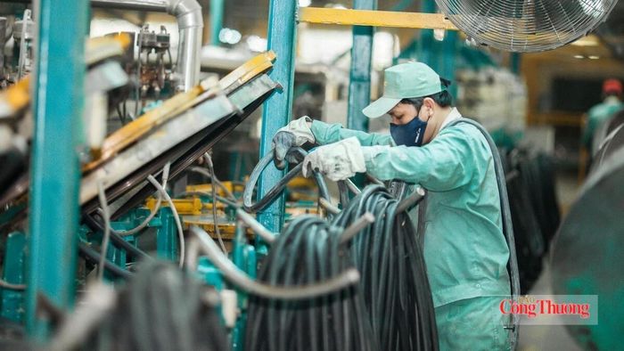 Trong dự thảo Luật, đối với Luật Cạnh tranh, dự thảo có 07 nhóm nội dung sửa đổi, hoàn thiện; 08 nội dung bổ sung; 02 nội dung lược bỏ; đơn giản hóa 02 thủ tục hành chính.