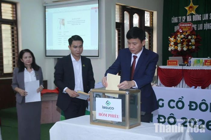 Cổ đông bỏ phiếu bầu thành viên Hội đồng quản trị, Ban kiểm soát nhiệm kỳ 2026-2031.