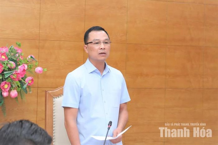 Chủ tịch UBND tỉnh Tô Anh Dũng phát biểu chỉ đạo tại hội nghị.