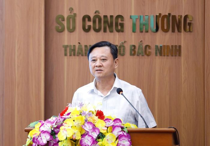 Đồng chí Nguyễn Văn Phương kết luận hội nghị.