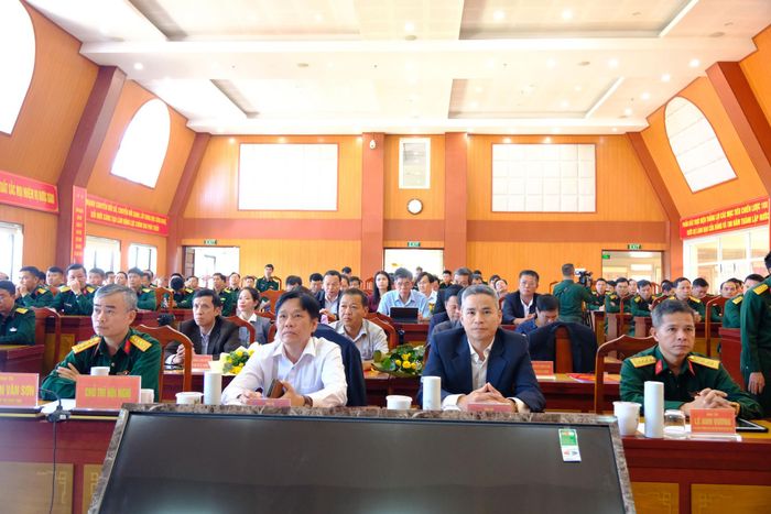 Các đại biểu tham dự hội nghị tại điểm cầu trung tâm Sở chỉ huy