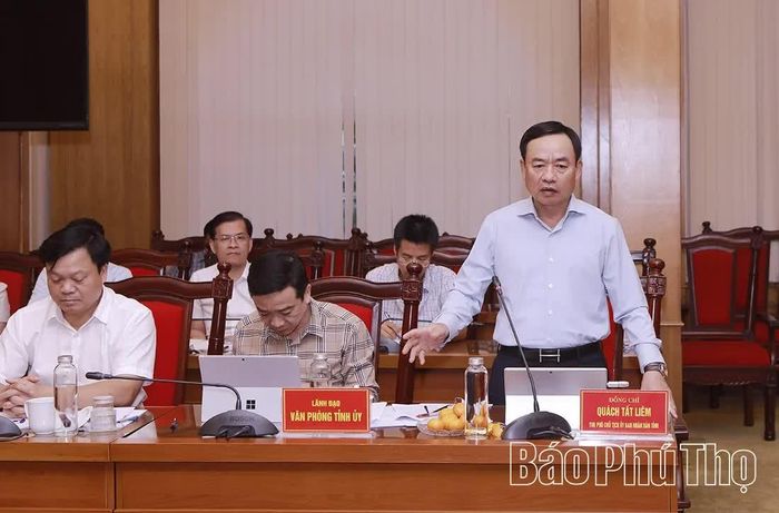 Đồng chí Phó Chủ tịch UBND tỉnh Quách Tất Liêm phát biểu tại buổi kiểm tra.